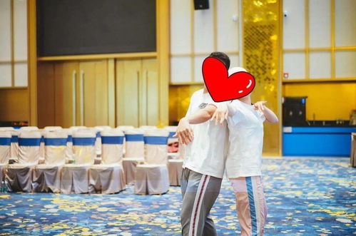 在說 我愿意 后 幸?；橐龉嬲n約定你